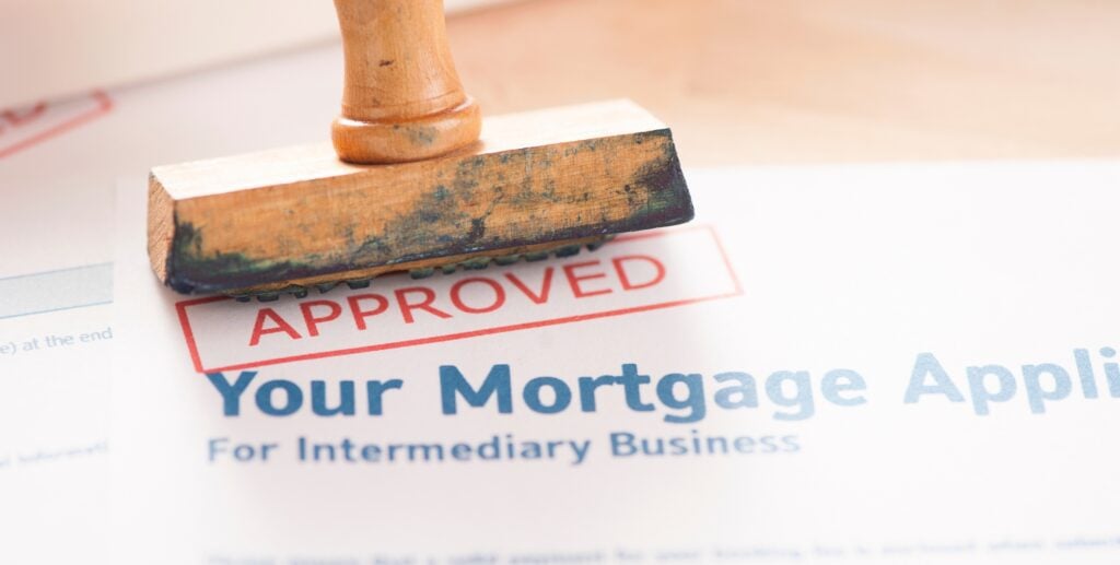 9 Legitimate Ways to Get a Lower Mortgage Rate Right Now mortgage application