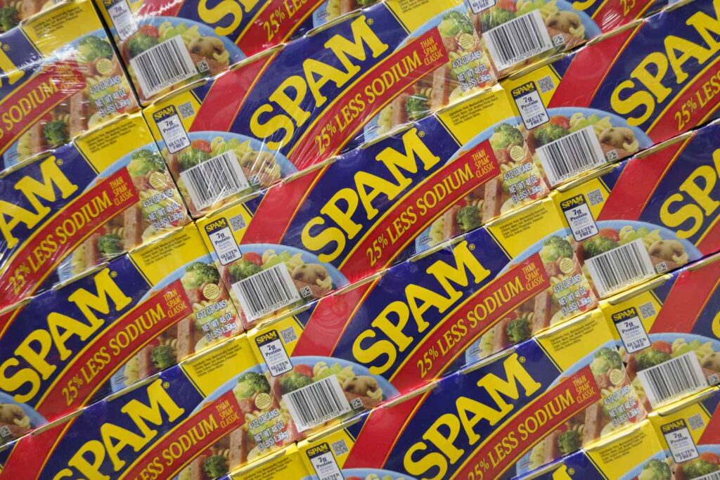 Index Tops 6500 After Nvidia Earnings; Hormel Drops