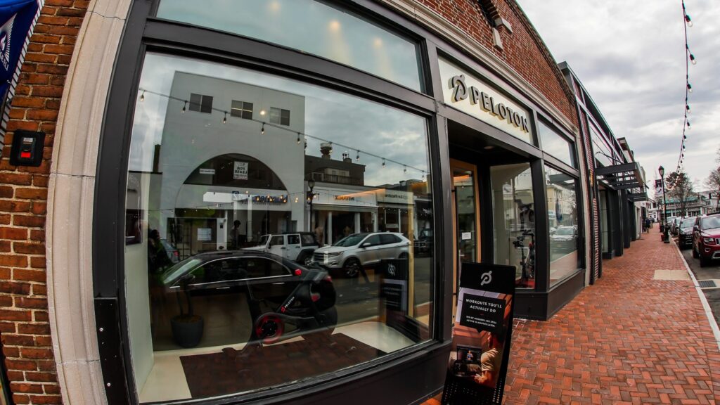 Peloton Must Face Shareholder Lawsuit Over Post-Pandemic Outlook