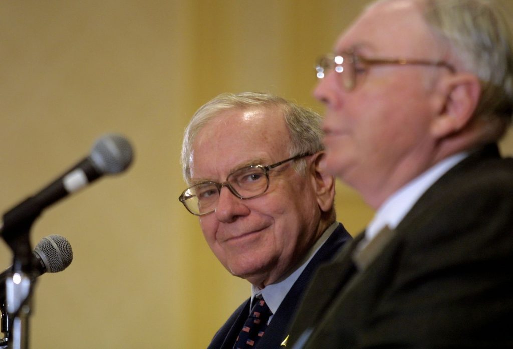 Why Warren Buffett's Right-Hand Man Said Diversification Will Not Work For Everyone Why Warren Buffett's Right-Hand Man Said Diversification Will Not Work For Everyone