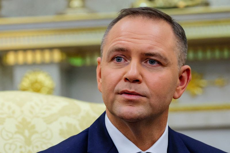 Fitch revises Poland’s outlook to ’negative’ on weakening public finances Fitch revises Poland’s outlook to ’negative’ on weakening public finances