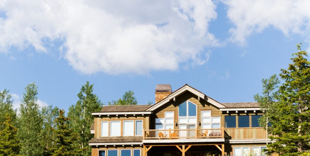 How I Took a Dead Airbnb and Turned it into $25K in 90 Days How I Took a Dead Airbnb and Turned it into $25K in 90 Days