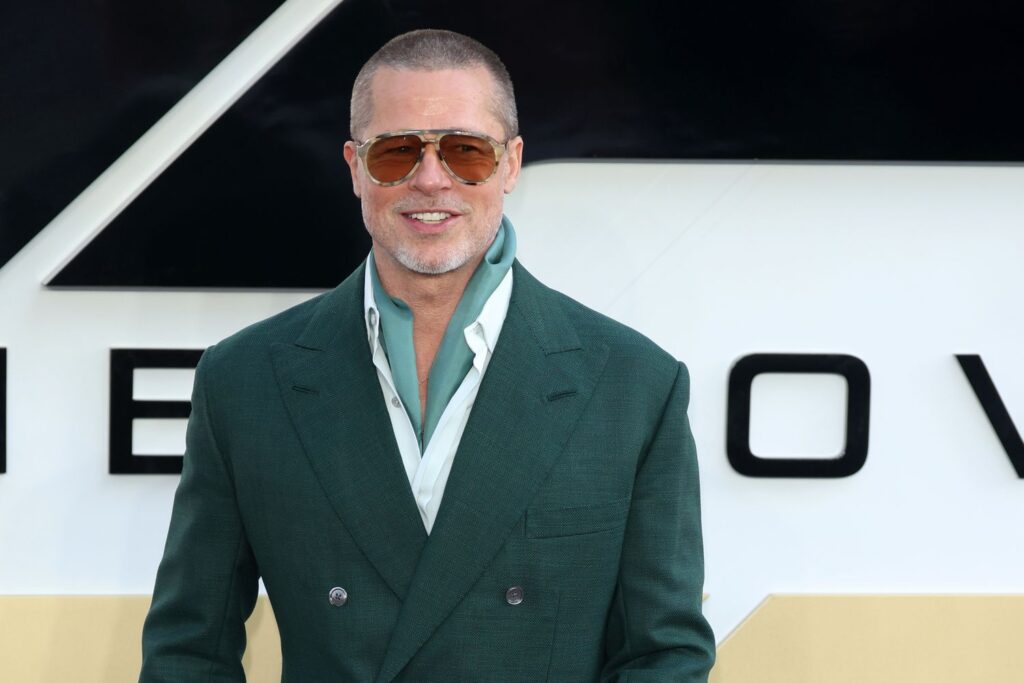 If You Win This Weekend's Powerball Drawing, You'll Be Worth More Than These A-List Celebs If You Win This Weekend's Powerball Drawing, You'll Be Worth More Than These A-List Celebs