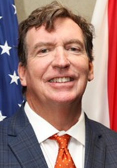 Smith to Replace Retiring Gunn as Deputy Commissioner at ALDOI Smith to Replace Retiring Gunn as Deputy Commissioner at ALDOI