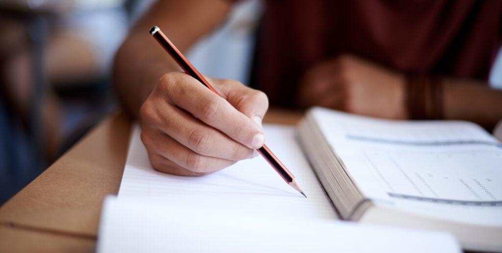 The Five Habits of Highly Effective Real Estate Investors habits