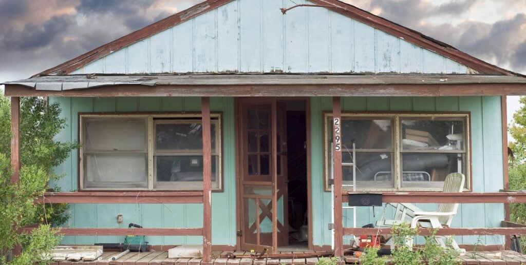 "Zombie Foreclosures" Are Creating Great Deal Opportunities in These States abandoned home