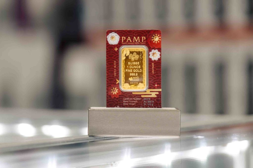 Costco Gold Bars: How to Maximize Rewards and Decide If It's a Smart Buy Bloomberg / Contributor