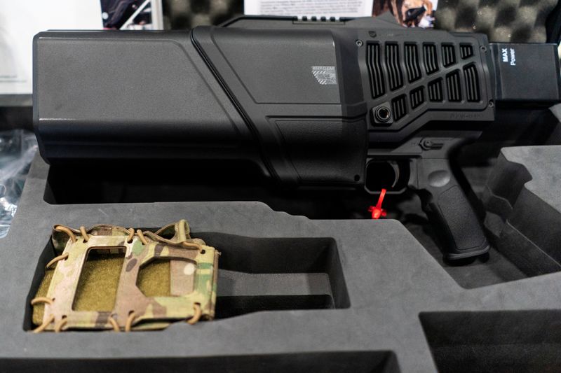 Droneshield rally unravels as executive share sales, governance issues spark brutal rout