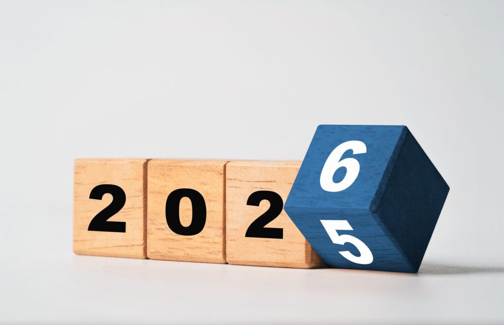 End-of-Year Money Moves to Boost Your 2026 Finances End-of-Year Money Moves to Boost Your 2026 Finances