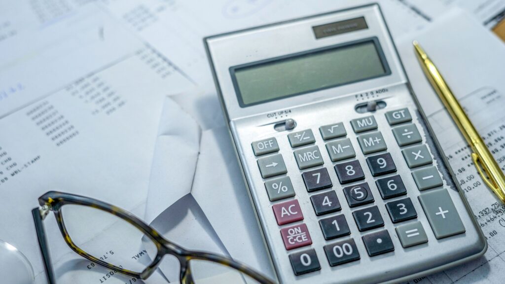 Expert Tips on How to Replace Your Paycheck in Retirement Expert Tips on How to Replace Your Paycheck in Retirement