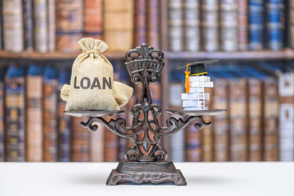 How Does Your Student Loan Debt Compare to Others? Find Out Where You Stand How Does Your Student Loan Debt Compare to Others? Find Out Where You Stand