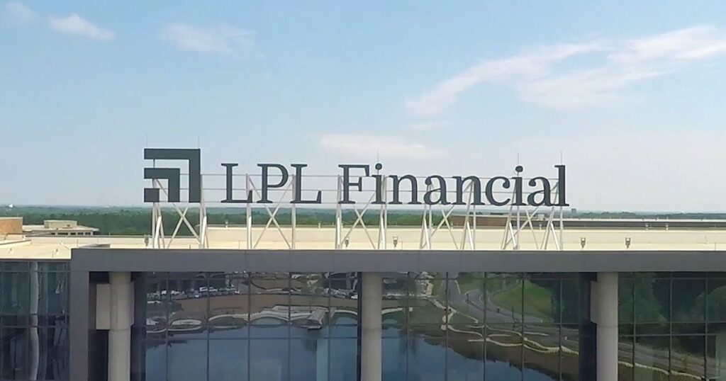 LPL Rolls Out New Integrated Cash Management Account