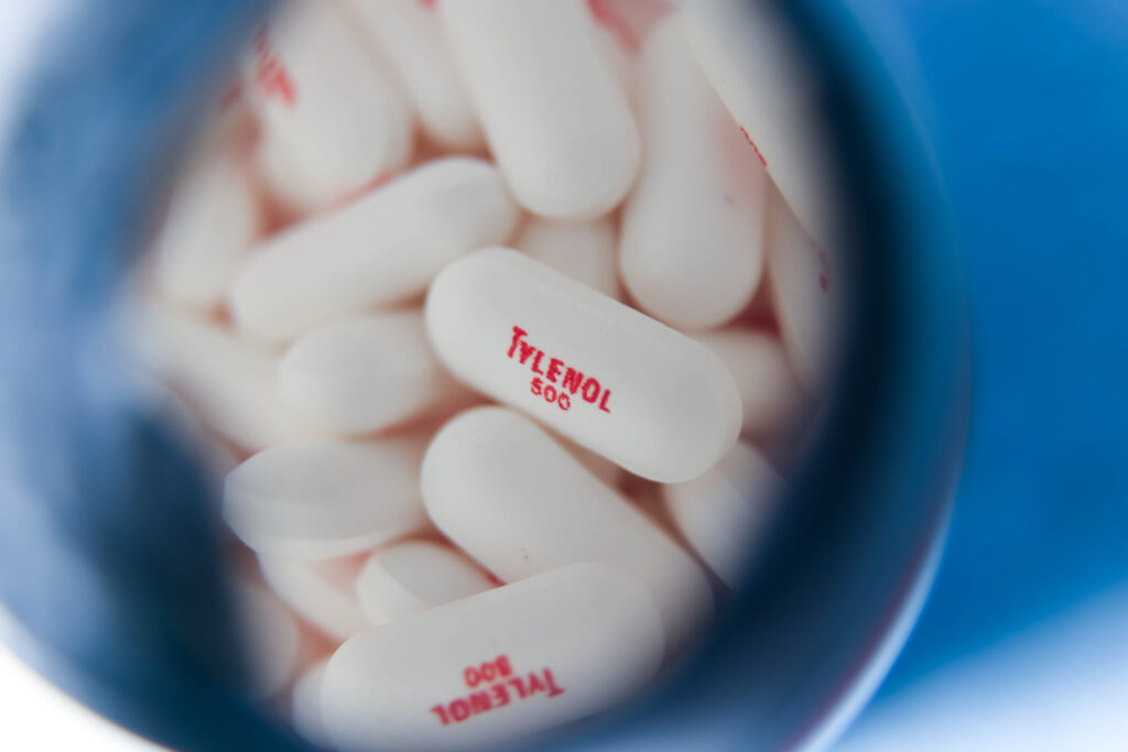 Texas Asks Court to Halt Kenvue Tylenol Marketing, Dividend