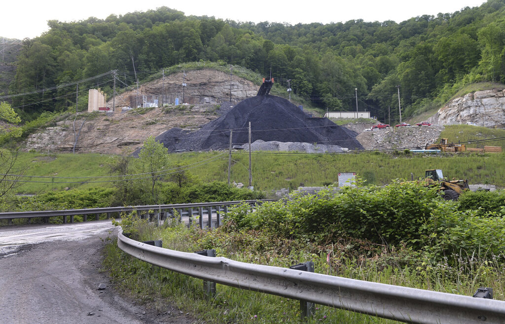 West Virginia Coal Miner Found Dead in Flooded Mine West Virginia Coal Miner Found Dead in Flooded Mine