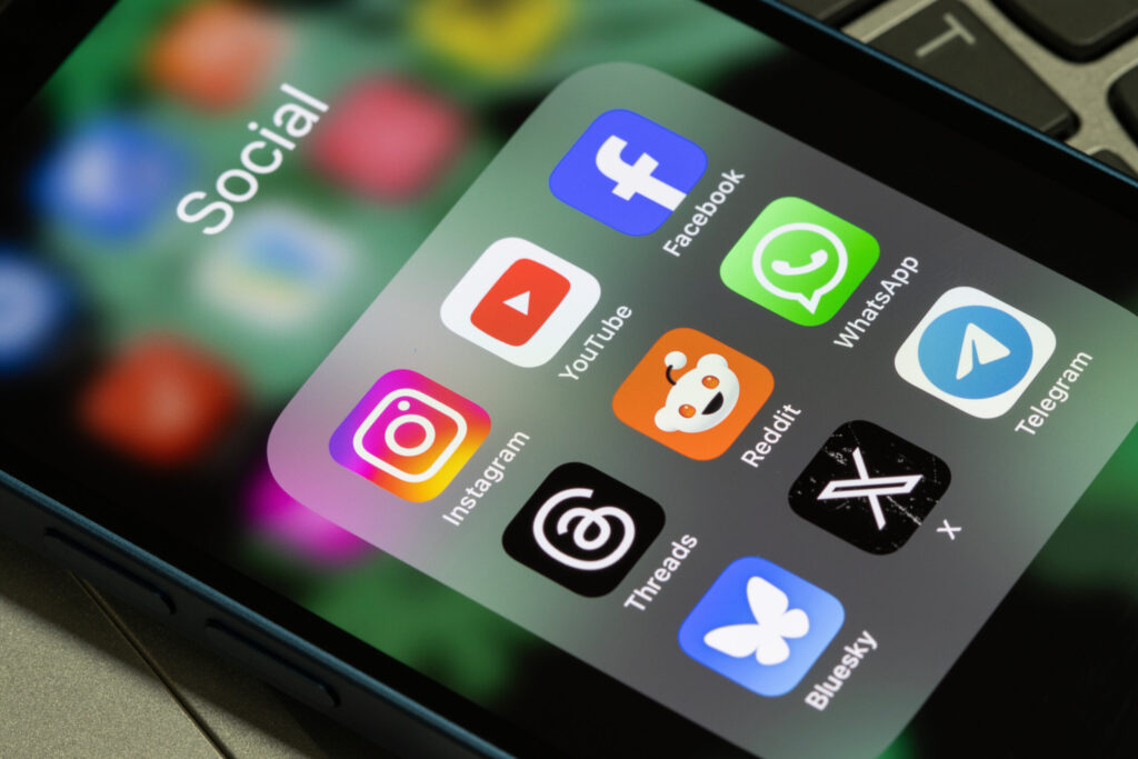 Reddit Sues Australia Over Social Media Ban, Citing Free Speech Threat