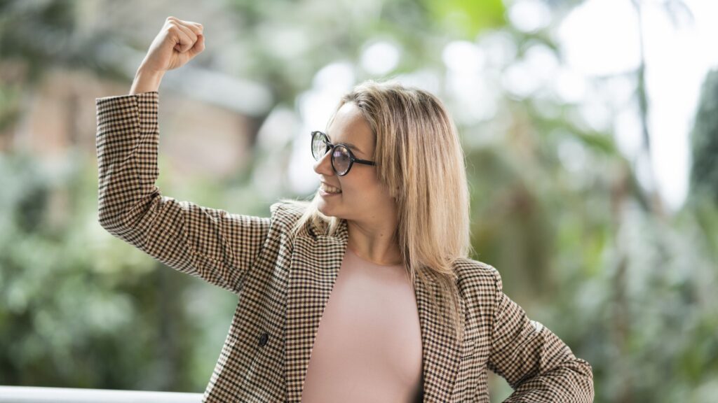 6 Financially Savvy Power Moves for Women in 2026