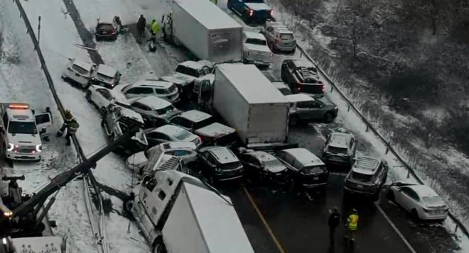 New York State Police Report 30-Car Pileup on I-81 Near Syracuse New York State Police Report 30-Car Pileup on I-81 Near Syracuse