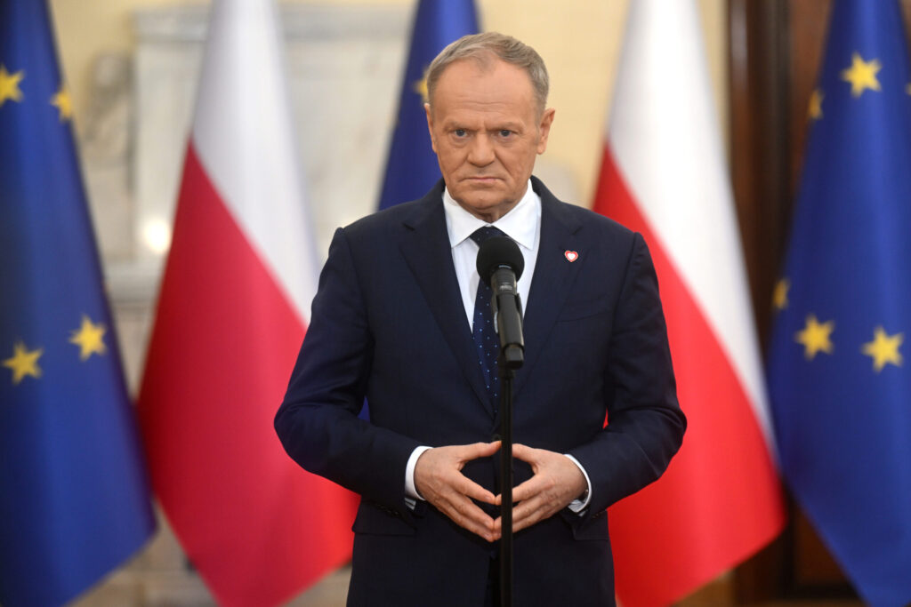 Polish Premier Blames Russia for Cyberattack on Energy Facilties