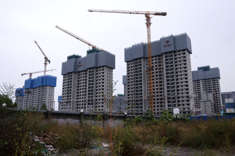 China’s new home prices extend decline in January